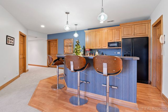 4205 Royal Fox Drive, St. Charles, IL 60174