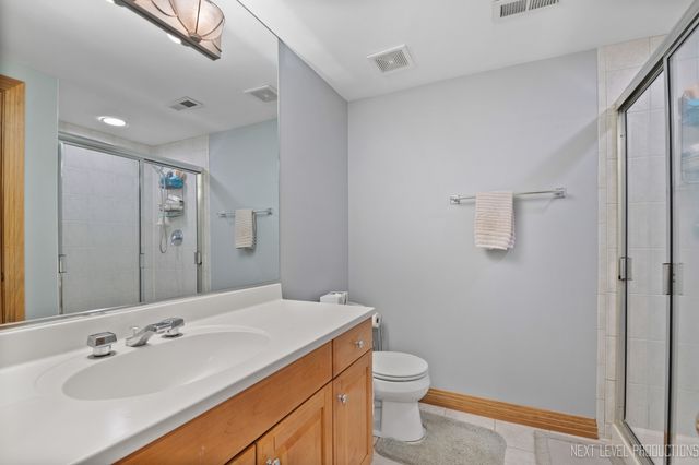 4205 Royal Fox Drive, St. Charles, IL 60174