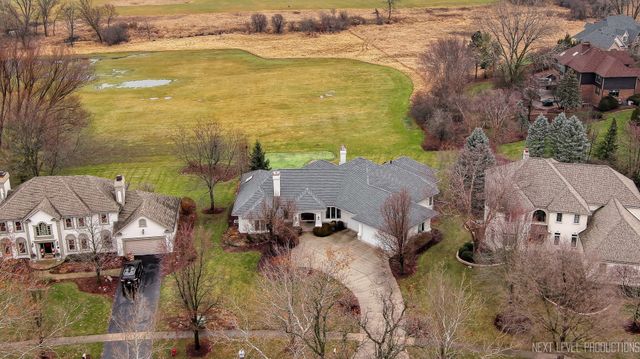 4205 Royal Fox Drive, St. Charles, IL 60174