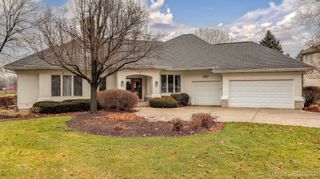 4205 Royal Fox Drive, St. Charles, IL 60174