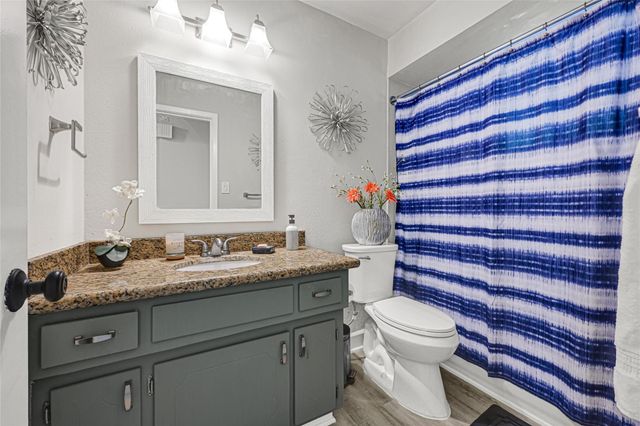 307 Winding Road, Friendswood, TX 77546