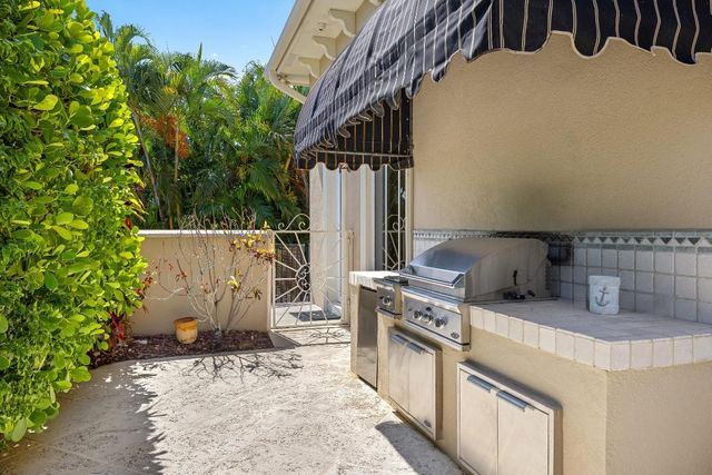 780 NE Orchid Bay Drive, Boca Raton, FL 33487