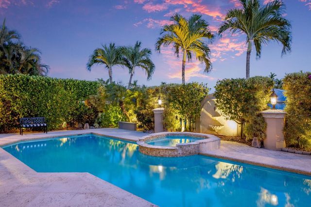 780 NE Orchid Bay Drive, Boca Raton, FL 33487