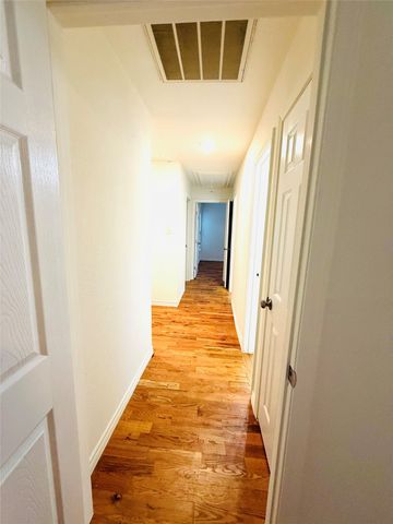 632 Peggs Street, Desoto, TX 75115