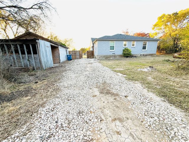632 Peggs Street, Desoto, TX 75115