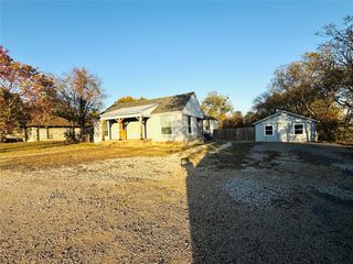 632 Peggs Street, Desoto, TX 75115