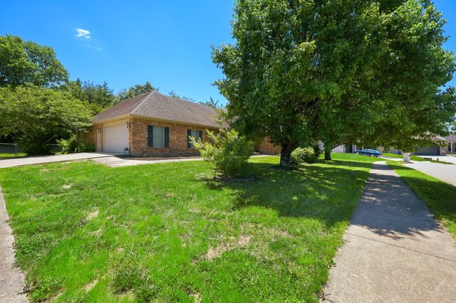 164 Central Park Avenue, Berea, KY 40403