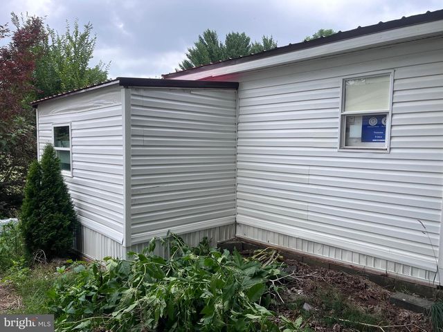 17101 MINER AVE, Williamsport, MD 21795