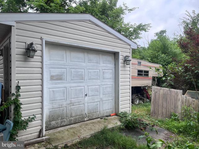 17101 MINER AVE, Williamsport, MD 21795