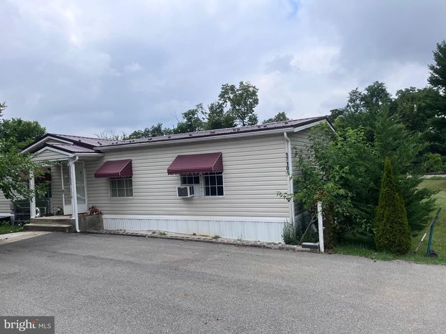 17101 MINER AVE, Williamsport, MD 21795
