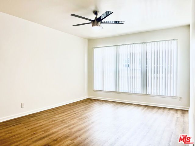 1837 N NORMANDIE Avenue 3, Los Angeles, CA 90027