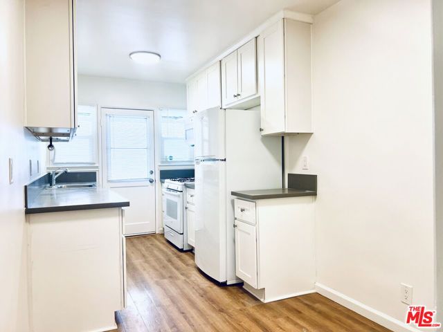 1837 N NORMANDIE Avenue 3, Los Angeles, CA 90027