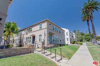 1837 N NORMANDIE Avenue 3, Los Angeles, CA 90027