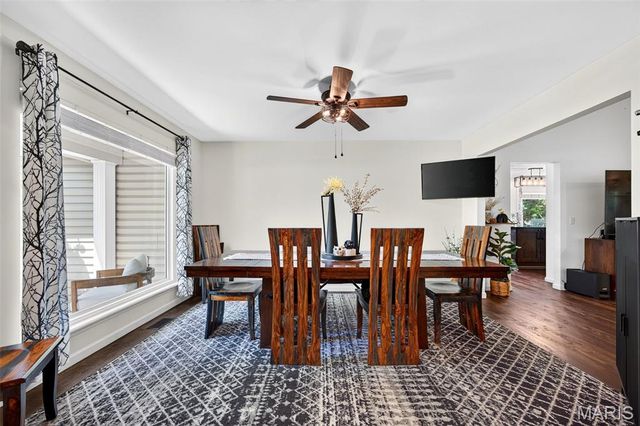 1473 Shelby Point Drive, O'fallon, MO 63366