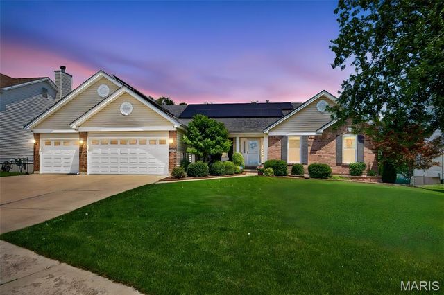 1473 Shelby Point Drive, O'fallon, MO 63366