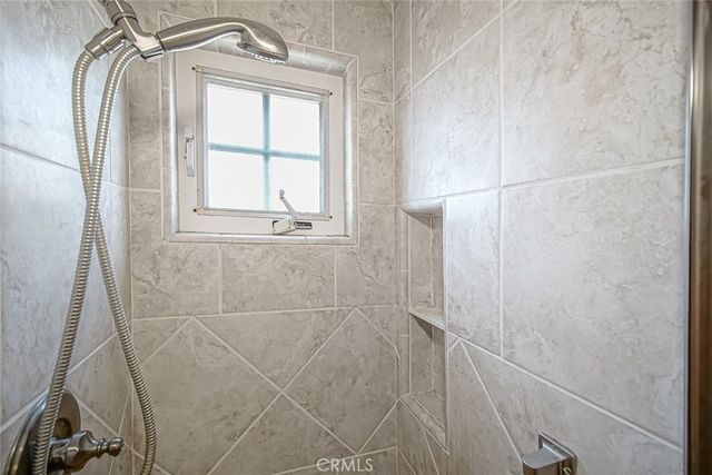 20751 Clark Street, Woodland Hills, CA 91367