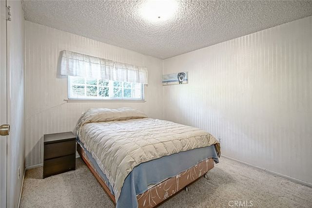 20751 Clark Street, Woodland Hills, CA 91367