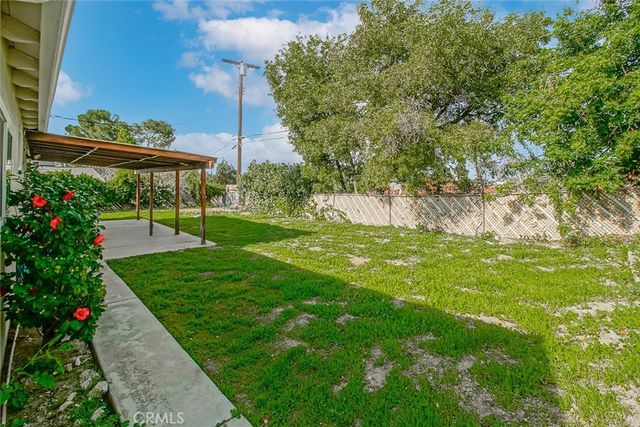 20751 Clark Street, Woodland Hills, CA 91367