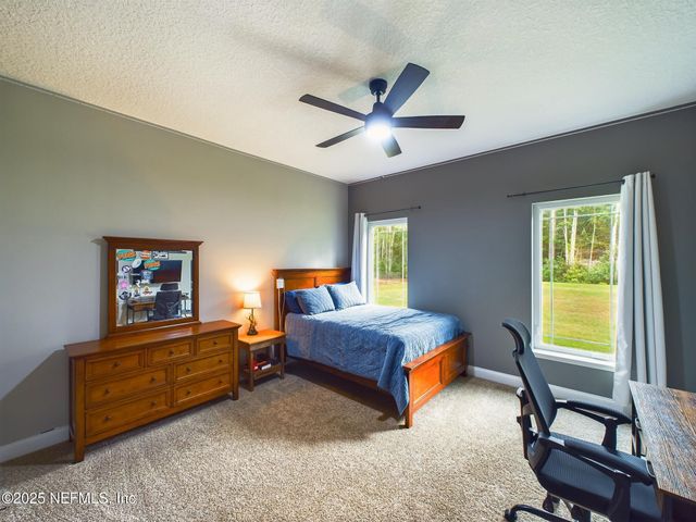 75610 EDWARDS Road, Yulee, FL 32097