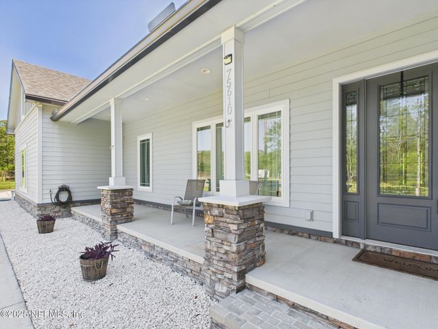 75610 EDWARDS Road, Yulee, FL 32097