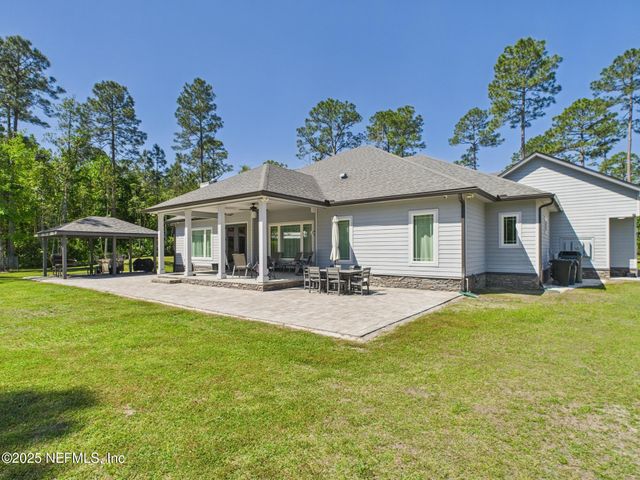 75610 EDWARDS Road, Yulee, FL 32097