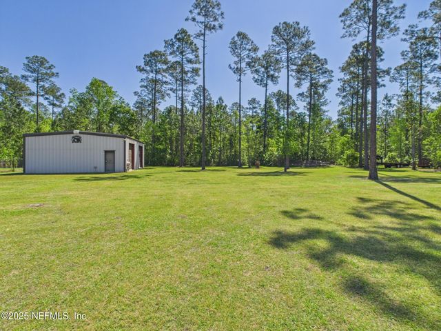 75610 EDWARDS Road, Yulee, FL 32097