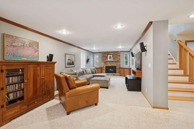 5501 Park Place, Edina, MN 55424