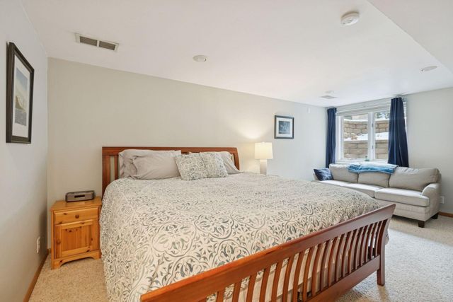 5501 Park Place, Edina, MN 55424