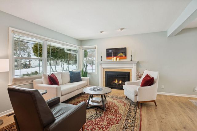 5501 Park Place, Edina, MN 55424