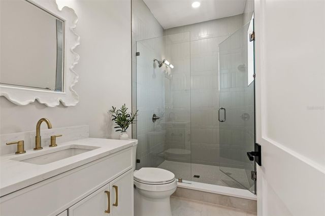 1482 51ST AVENUE NE, St Petersburg, FL 33703