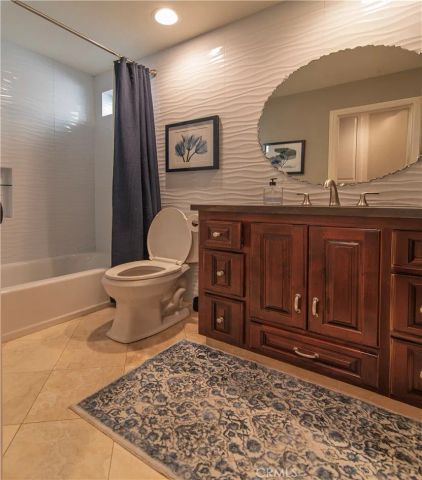 22076 Tobarra, Mission Viejo, CA 92692