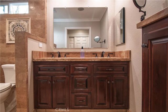 22076 Tobarra, Mission Viejo, CA 92692