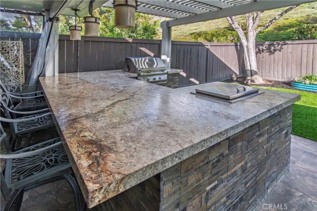 22076 Tobarra, Mission Viejo, CA 92692