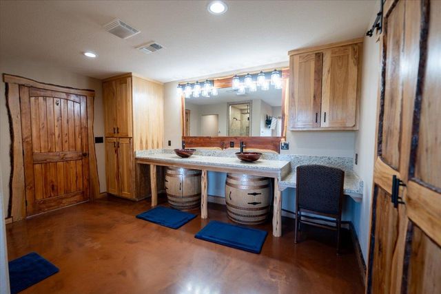 1825 Savanna Ridge Ranch RD, Lometa, TX 76853