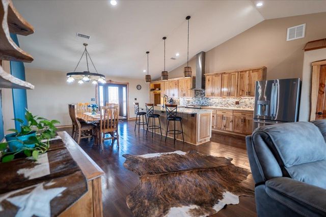 1825 Savanna Ridge Ranch RD, Lometa, TX 76853