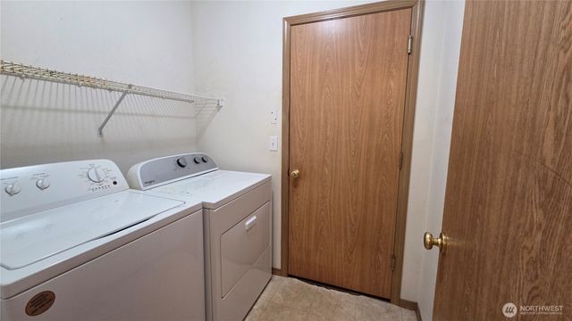 11316 1st Avenue Ct E, Tacoma, WA 98445