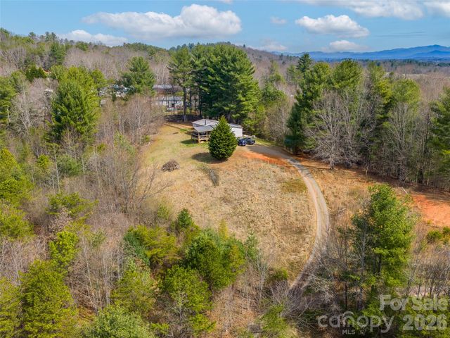 99999 Aladdin Drive, Leicester, NC 28748