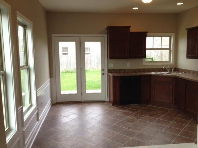 3305 Sweet Clover Lane, Lexington, KY 40509