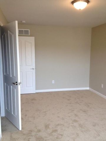 3305 Sweet Clover Lane, Lexington, KY 40509