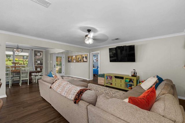 104 Jan, Henderson, TX 75654