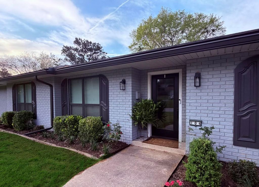 104 Jan, Henderson, TX 75654