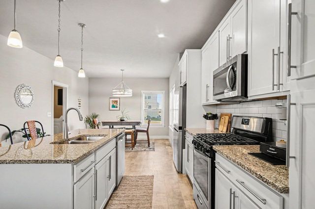 10510 Sunbranch Drive, Holland, MI 49423