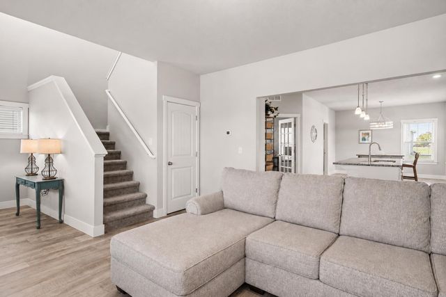 10510 Sunbranch Drive, Holland, MI 49423
