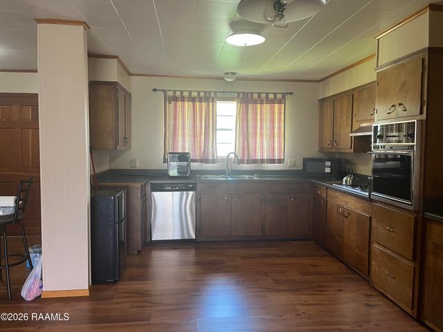 303 Victory Drive, New Iberia, LA 70563