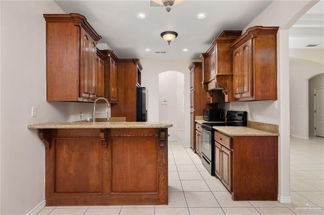 918 Loyola Drive, Edinburg, TX 78541