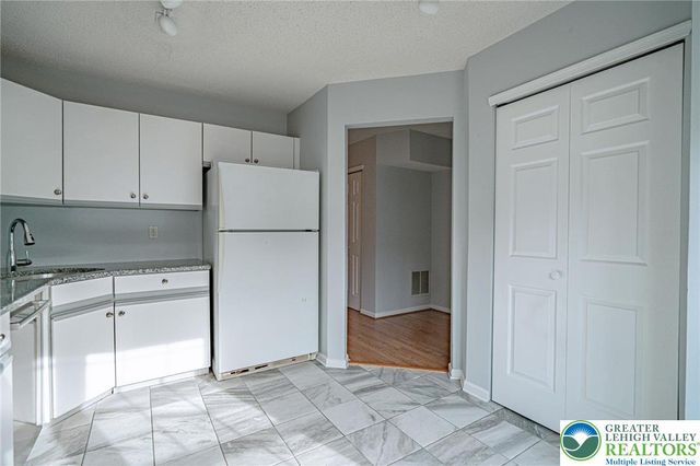 1853 Mansfield Street, Lower Saucon Twp, PA 18055