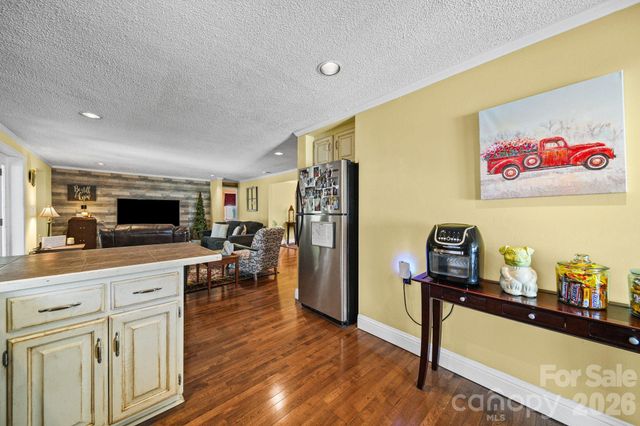 100 Todd Drive NE, Concord, NC 28025