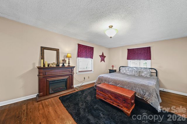 100 Todd Drive NE, Concord, NC 28025