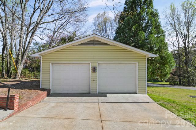 100 Todd Drive NE, Concord, NC 28025