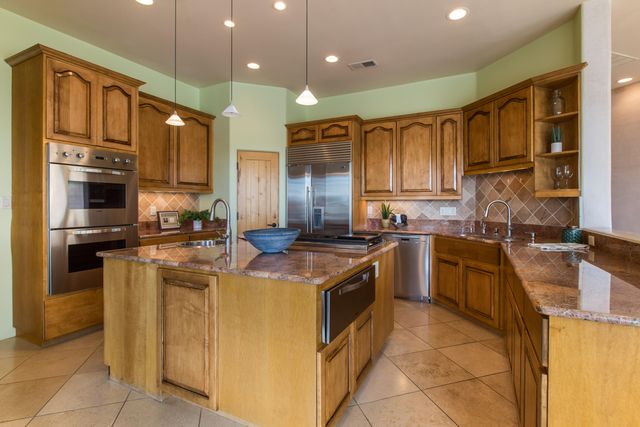 9306 Dana Court NE, Albuquerque, NM 87122